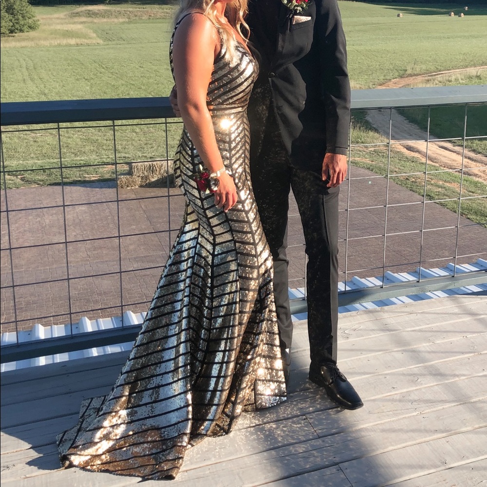 JOVANI prom dress!!
